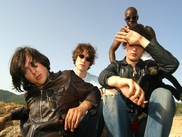 Three men hill cigarette camera free wallpaper for desktop - medium preview image