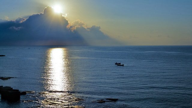 Boat sunshine clouds matte painting free wallpaper for desktop - medium preview image