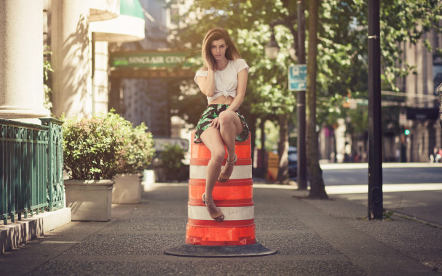 Woman trafficcone cityscape outdoor portrait free wallpaper for desktop - medium preview image