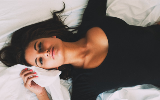 Annabel eyres woman bed lying free wallpaper for desktop - medium preview image