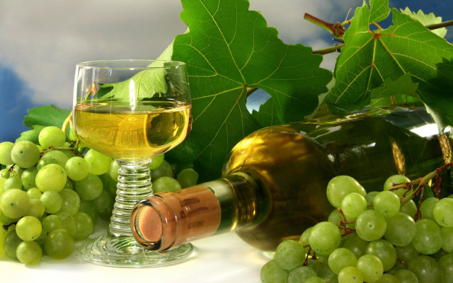 Wine glass bottle grapes leaves free wallpaper for desktop - medium preview image