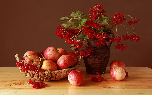 Basket apples berries flower vase free wallpaper for desktop - medium preview image