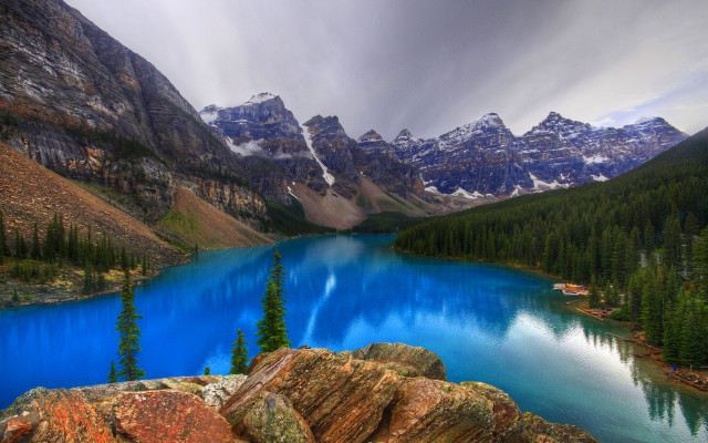 Mountain lake forest rocks clouds free wallpaper for desktop - medium preview image