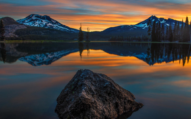 Sunset mountain reflection lake rock free wallpaper for desktop - medium preview image