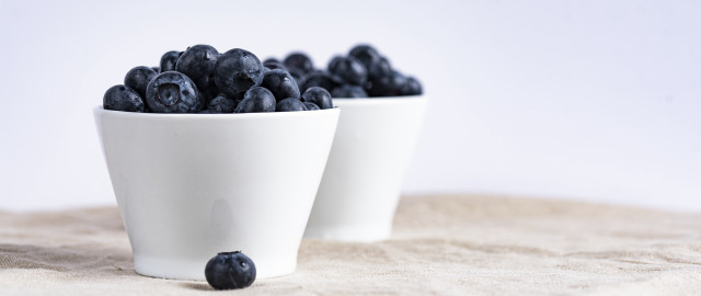 White cups blueberries outdoor food free wallpaper for desktop - medium preview image