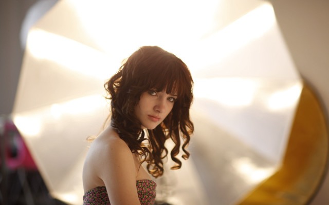 Woman portrait bangs brown hair free wallpaper for desktop - medium preview image