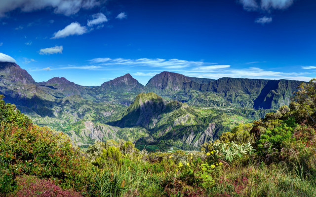 Mountain range blue sky clouds #10 free wallpaper for desktop - medium preview image