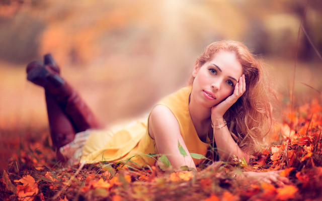 Woman yellow dress autumn firelight free wallpaper for desktop - medium preview image