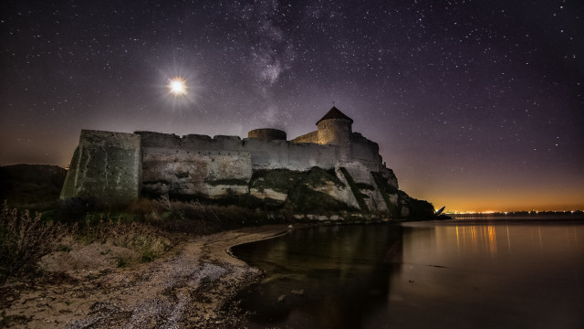 Castle moon lake night sky free wallpaper for desktop - medium preview image