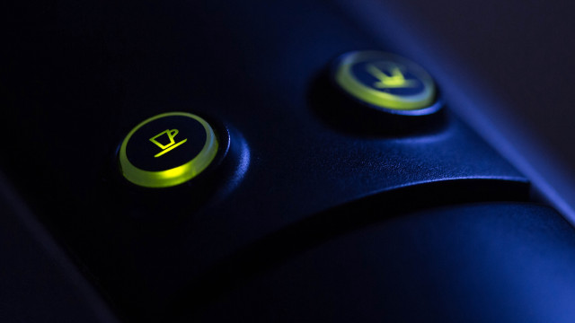 Black yellow controller yellow light free wallpaper for desktop - medium preview image