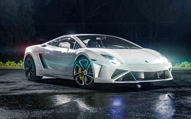 White sports car night parking #3 free wallpaper for desktop - medium preview image