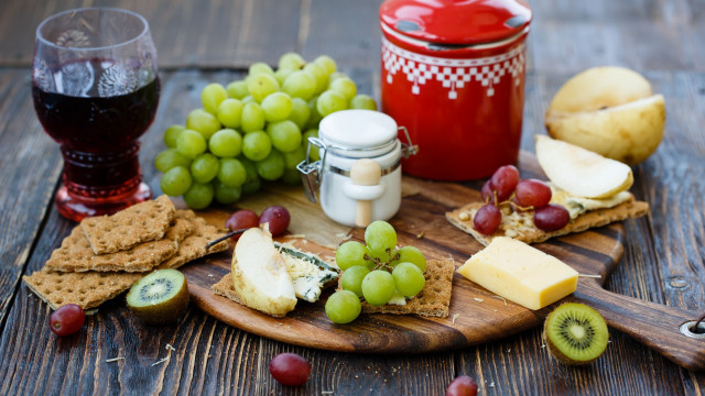Wooden board grapes cheese wine free wallpaper for desktop - medium preview image