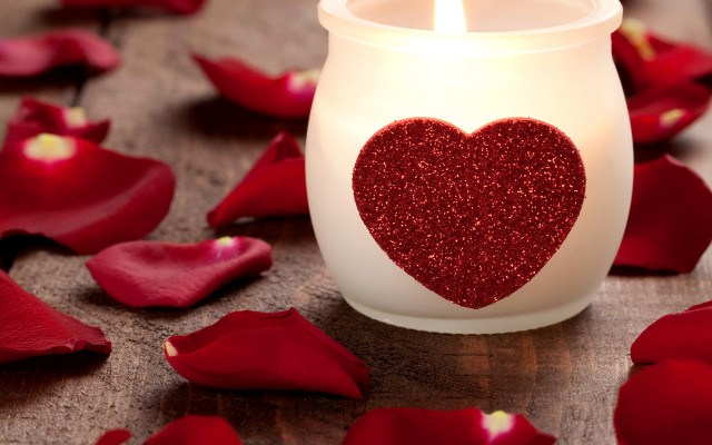 Candle heart rose petals romantic free wallpaper for desktop - medium preview image