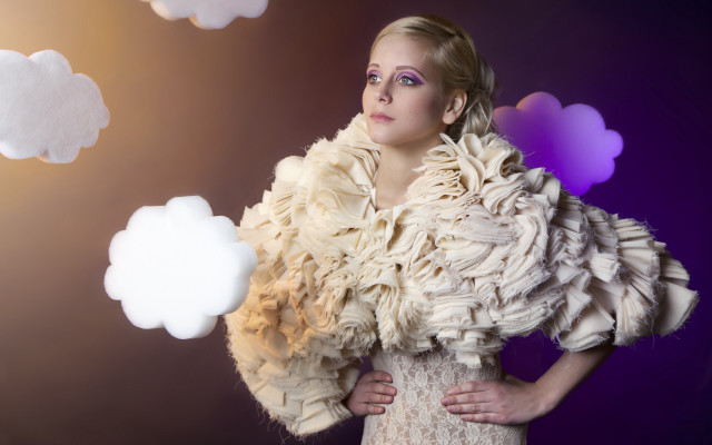 Woman white dress feathered jacket free wallpaper for desktop - medium preview image