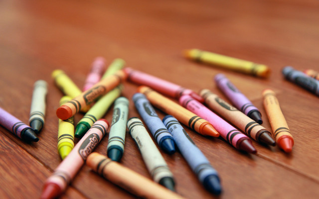 Crayons wooden table childs drawing free wallpaper for desktop - medium preview image