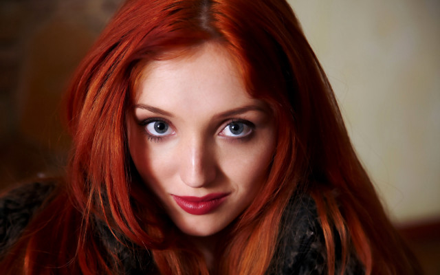 Redhair blueeyes portrait elizabeth polunin free wallpaper for desktop - medium preview image