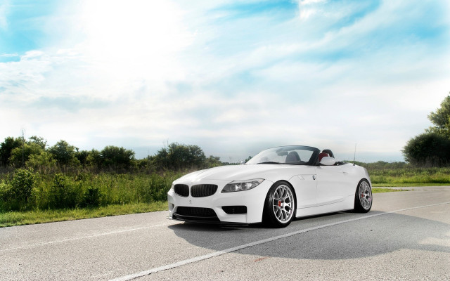 White convertible car green field free wallpaper for desktop - medium preview image