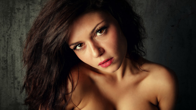 Elina karimova portrait black hair free wallpaper for desktop - medium preview image