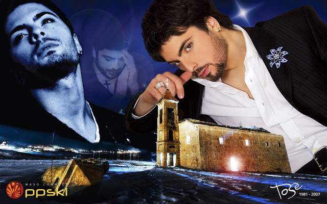 Man suit tie building ring free wallpaper for desktop - medium preview image