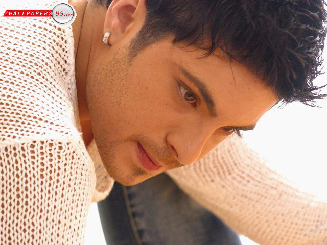 Man leaning head hand looking free wallpaper for desktop - medium preview image