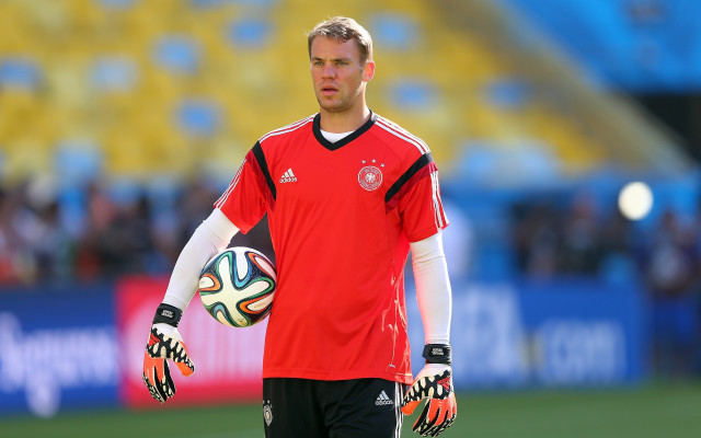 Man red shirt soccer ball #4 free wallpaper for desktop - medium preview image