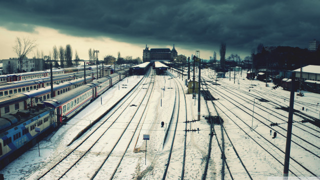 Train yard cloudy sky train free wallpaper for desktop - medium preview image