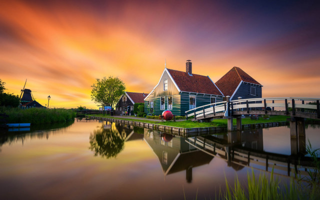 House water sunset boat impressionist free wallpaper for desktop - medium preview image
