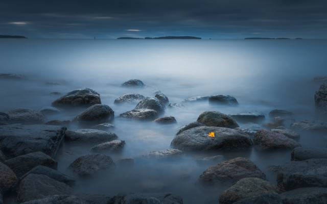 Moonlit rock water night full free wallpaper for desktop - medium preview image