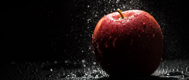 Red apple water splash black free wallpaper for desktop - medium preview image
