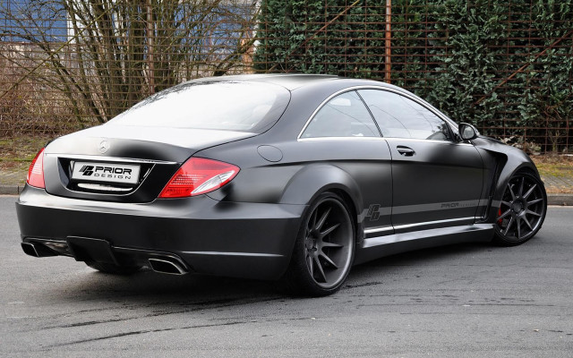 Black mercedes benz matte photorealism free wallpaper for desktop - medium preview image