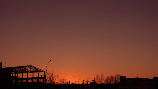 Building sunset streetlight constructivism cityscape free wallpaper for desktop - medium preview image