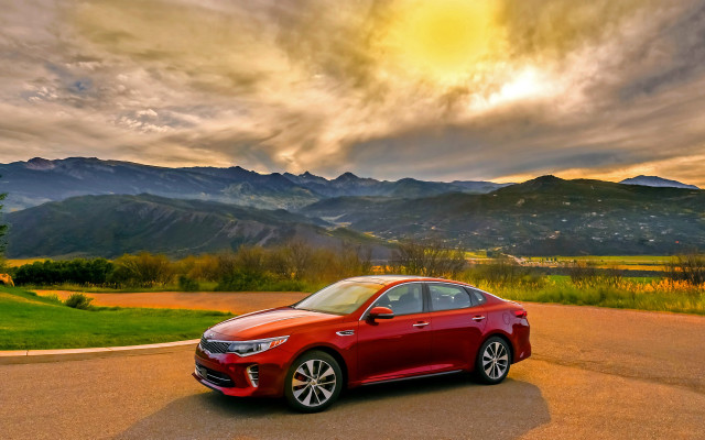 Red car mountain landscape dusk free wallpaper for desktop - medium preview image