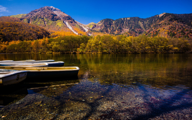 Boats mountains trees sky city free wallpaper for desktop - medium preview image