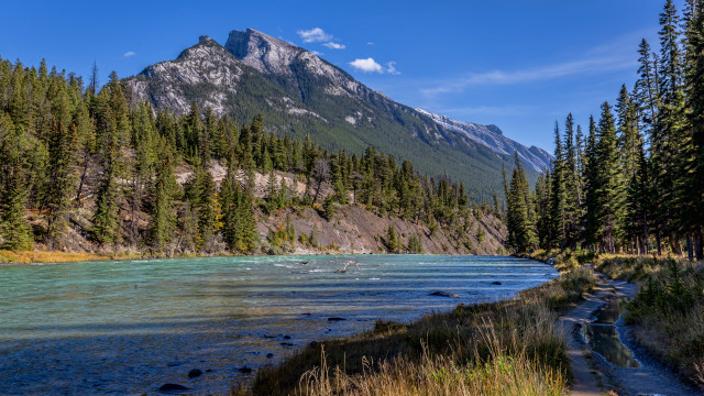 Mountain river trees people beach free wallpaper for desktop - medium preview image