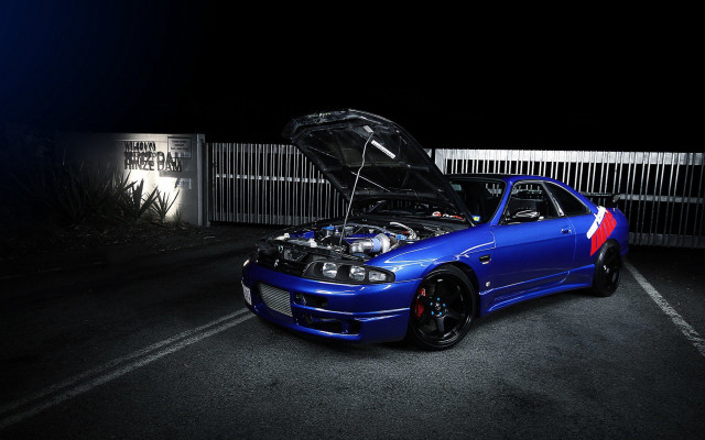 Blue car hood open night free wallpaper for desktop - medium preview image