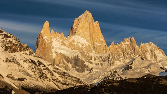 Mountain snow blue sky clouds free wallpaper for desktop - medium preview image