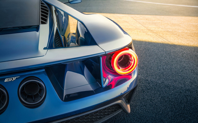Sportscar taillight street person car free wallpaper for desktop - medium preview image
