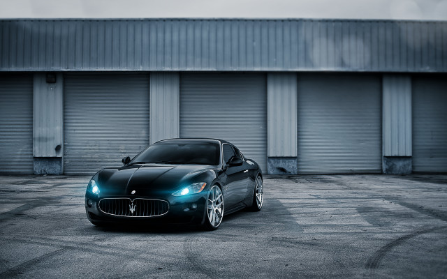 Black maserati building shutters door free wallpaper for desktop - medium preview image
