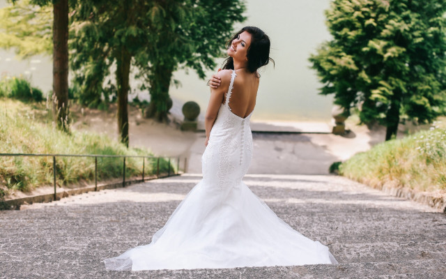 Woman white dress smiling nature free wallpaper for desktop - medium preview image