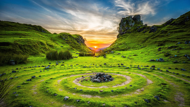 Green field spiral grass sunset free wallpaper for desktop - medium preview image