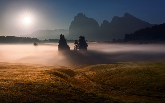 Foggy mountains trees sunlight lake free wallpaper for desktop - medium preview image