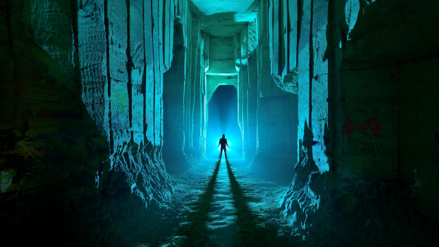 Tunnel figure blue fantasy ruins free wallpaper for desktop - medium preview image