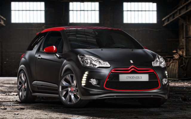 Black red car garage red free wallpaper for desktop - medium preview image