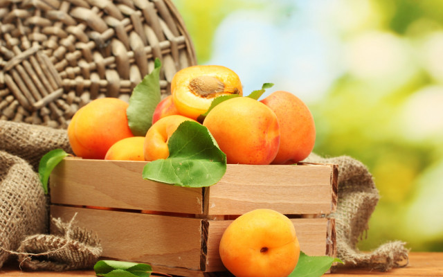 Wooden crate apricots basket leaves free wallpaper for desktop - medium preview image