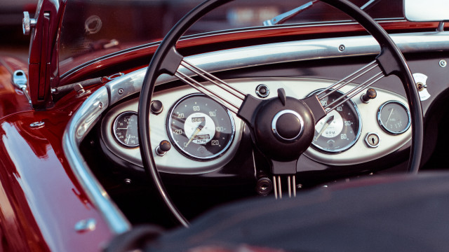Classic car dashboard steering gauge free wallpaper for desktop - medium preview image