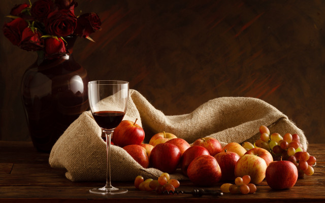 Wine glass fruit table vase free wallpaper for desktop - medium preview image