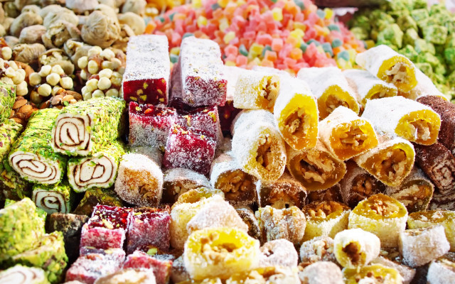 Candy display food photography hurufiyya free wallpaper for desktop - medium preview image