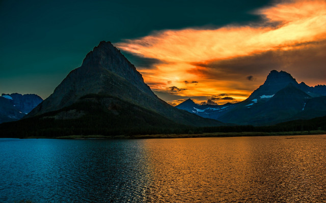 Mountain range lake sunset colorful free wallpaper for desktop - medium preview image