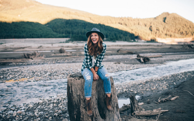 Woman tree stump river mountains free wallpaper for desktop - medium preview image