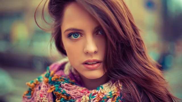 Woman longhair scarf serious blueeyes free wallpaper for desktop - medium preview image